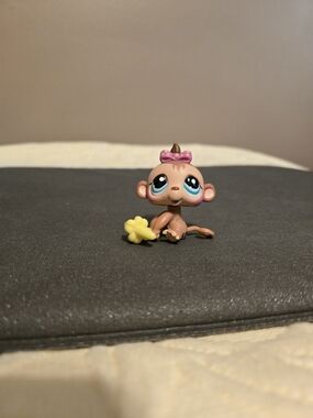 Littlest Pet Shop Brown Monkey Figure with Pink Bow #1422